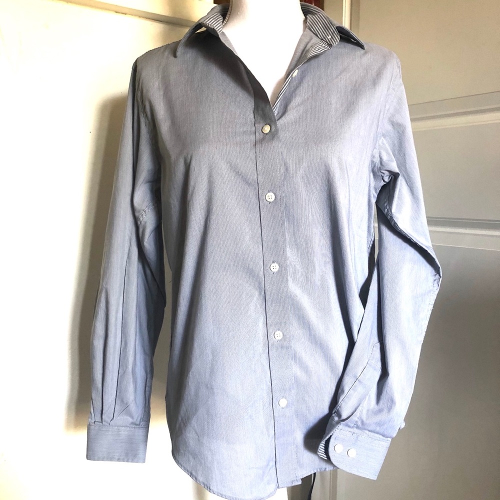NWOT Van Heusen Button Down Shirt